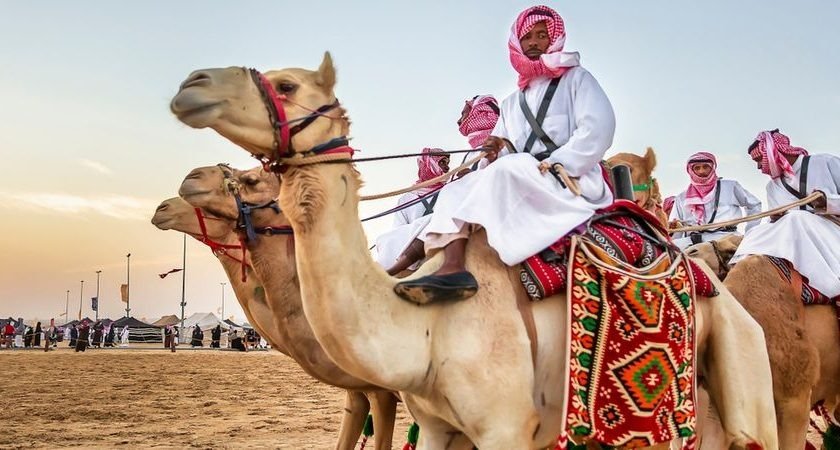 Saudi Arabia Traditions and Modernity in the Daily Life of a Foreign Worker