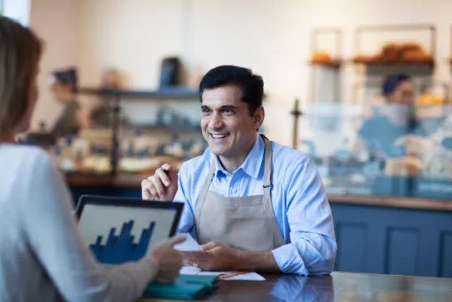 How to Navigate Legal Requirements for Business Setup in Dubai